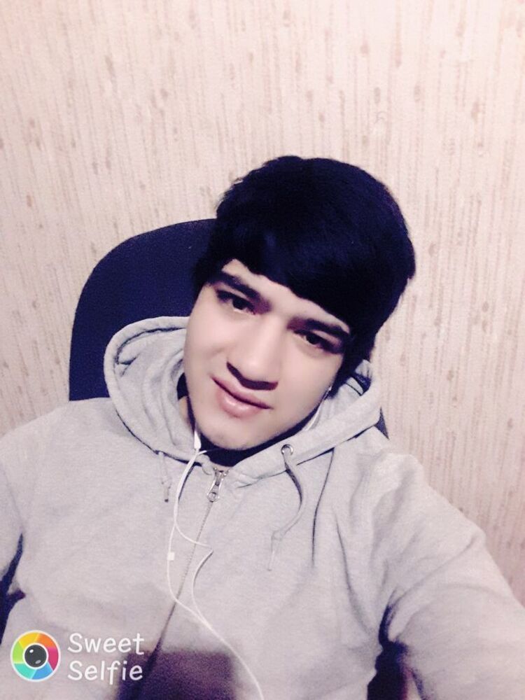  32831072  , 27 ,    