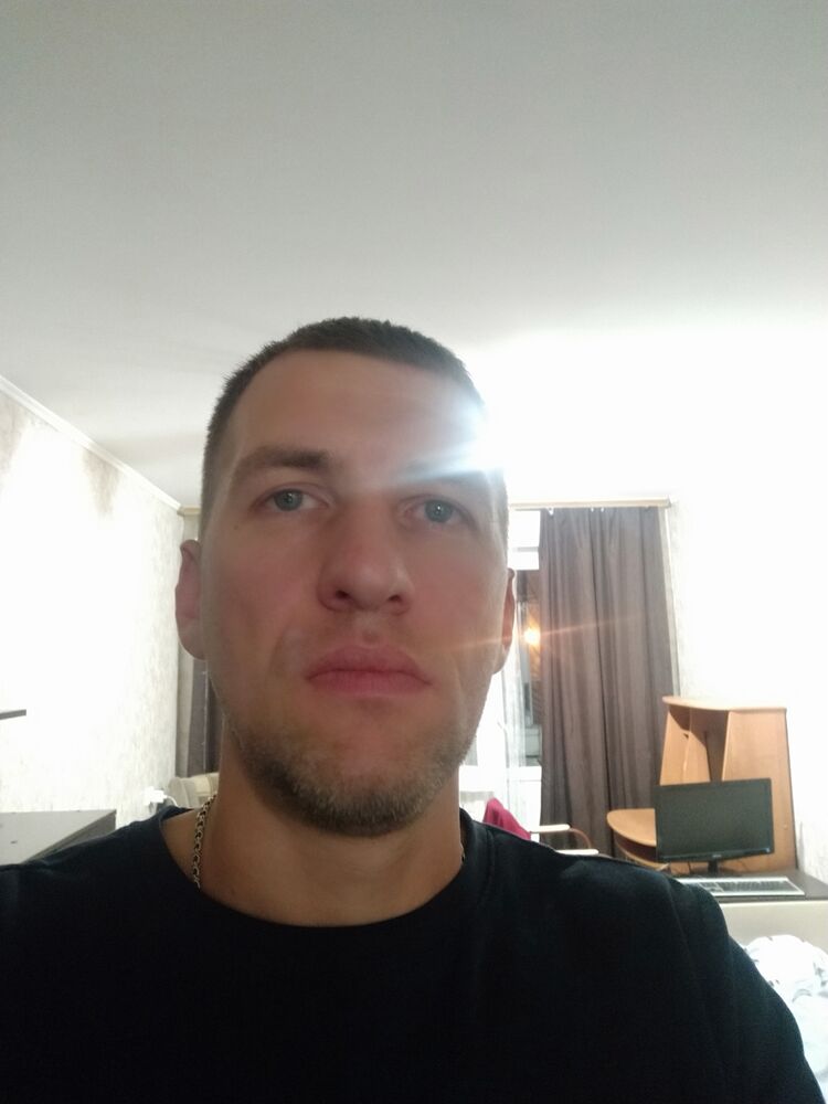  47112852  , 34 ,    