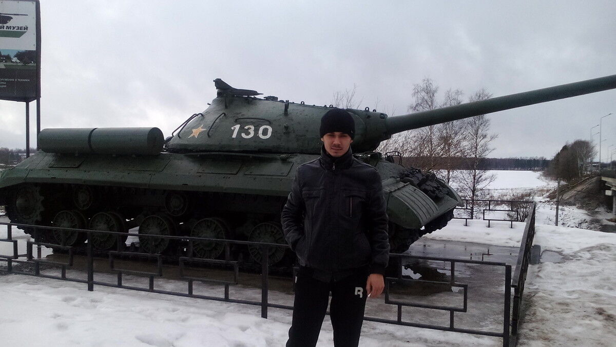 7971042  , 37 ,     