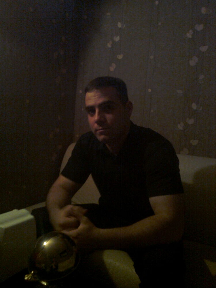  6160202  Ramin, 37 ,    