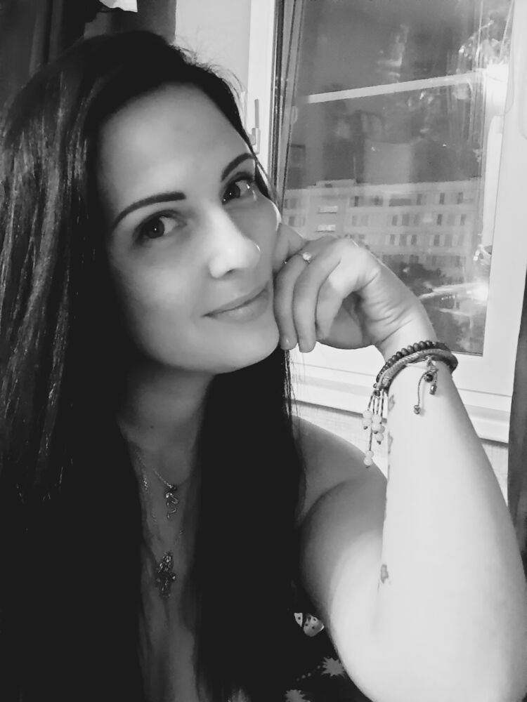  27632982  , 30 ,    -