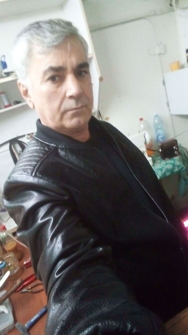  30216182  , 52 ,    