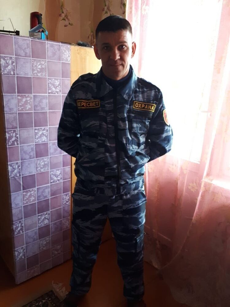  29877102  Vitaly, 43 ,    