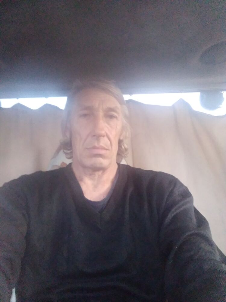  37787662  , 57 ,     