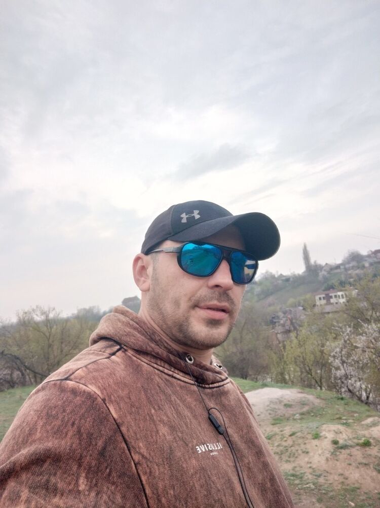 ���� 16389532 ������� �����, 42 ����, ���� ���������� � ������ ����