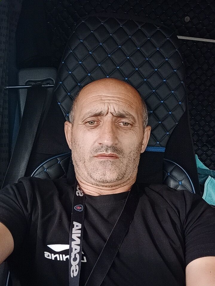  45717362  Misha, 41 ,    
