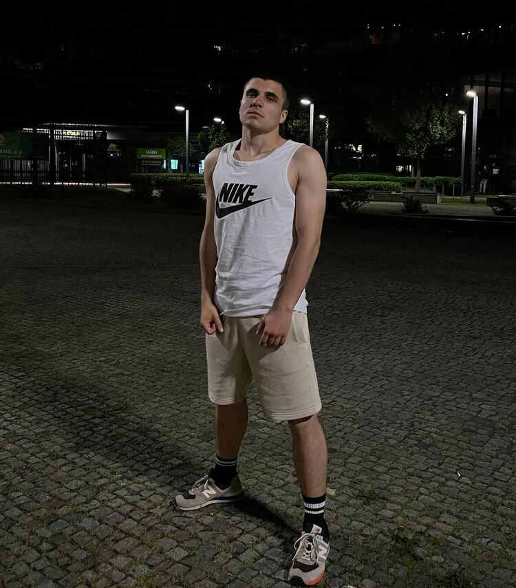  ,   , 24 ,   ,   