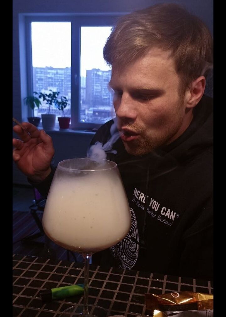  ,   Vitaliy, 28 ,   ,   , c , 