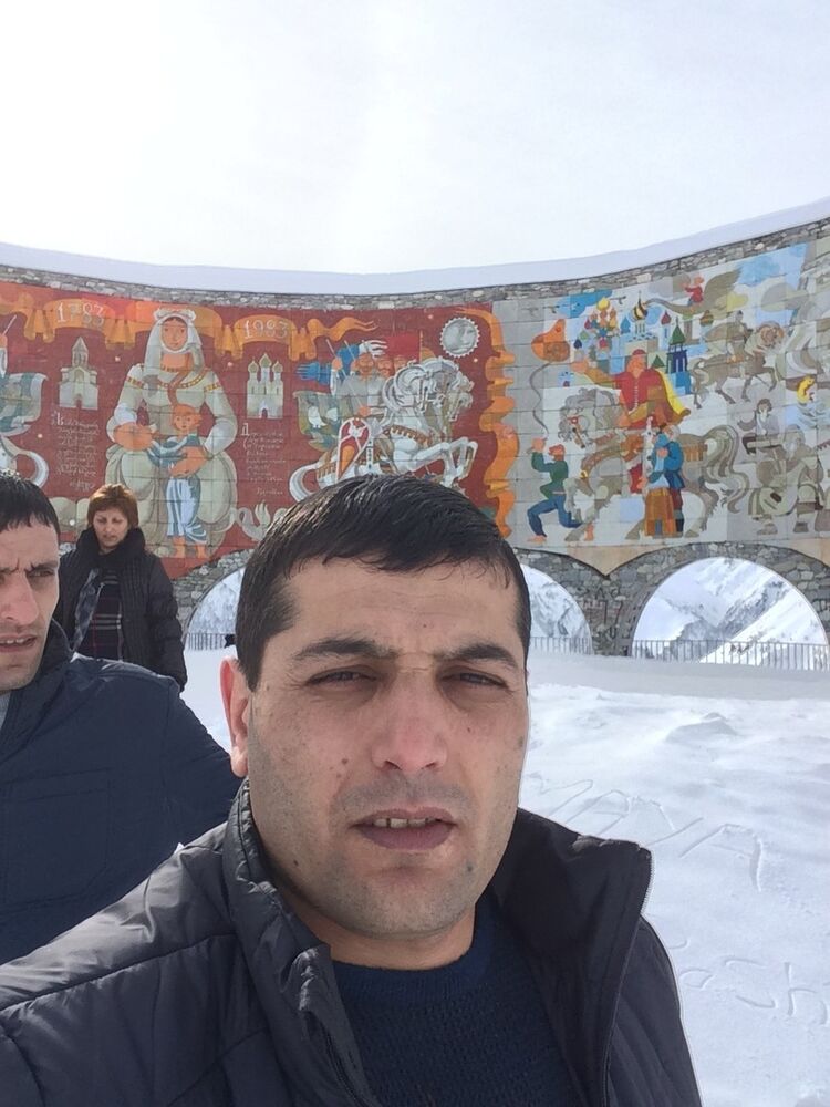 ,   Sevak, 43 ,   ,   , c 