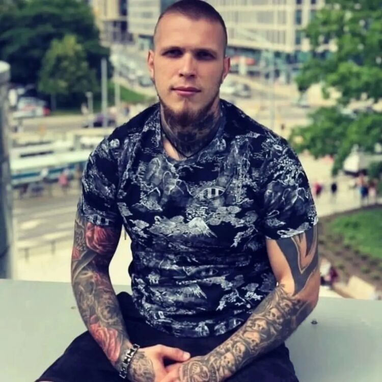  54806282  Vlad, 35 ,    