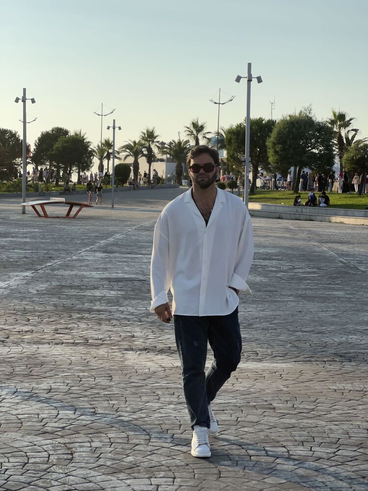  ,   Giorgi, 30 ,   ,   