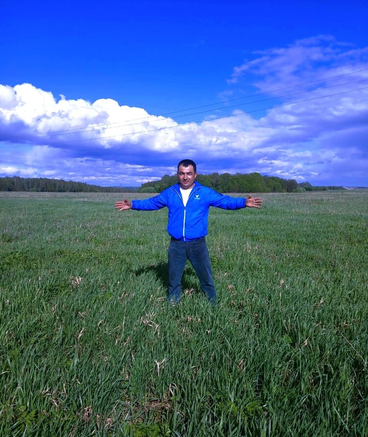  53270142  Bobir, 36 ,    