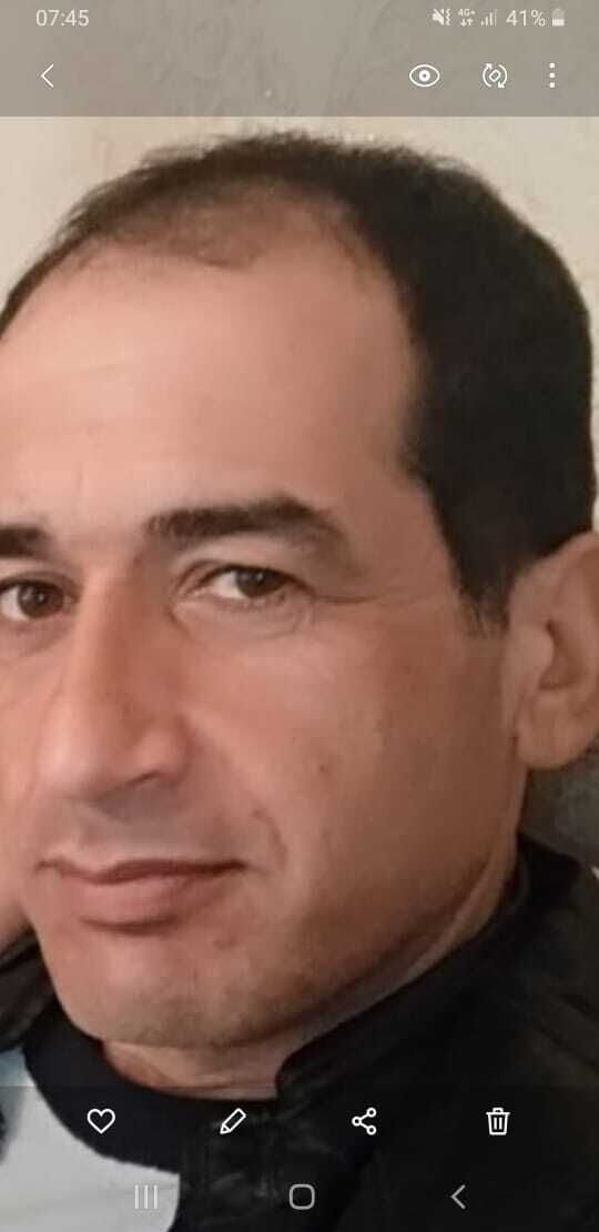 52837042  Alik, 41 ,    -