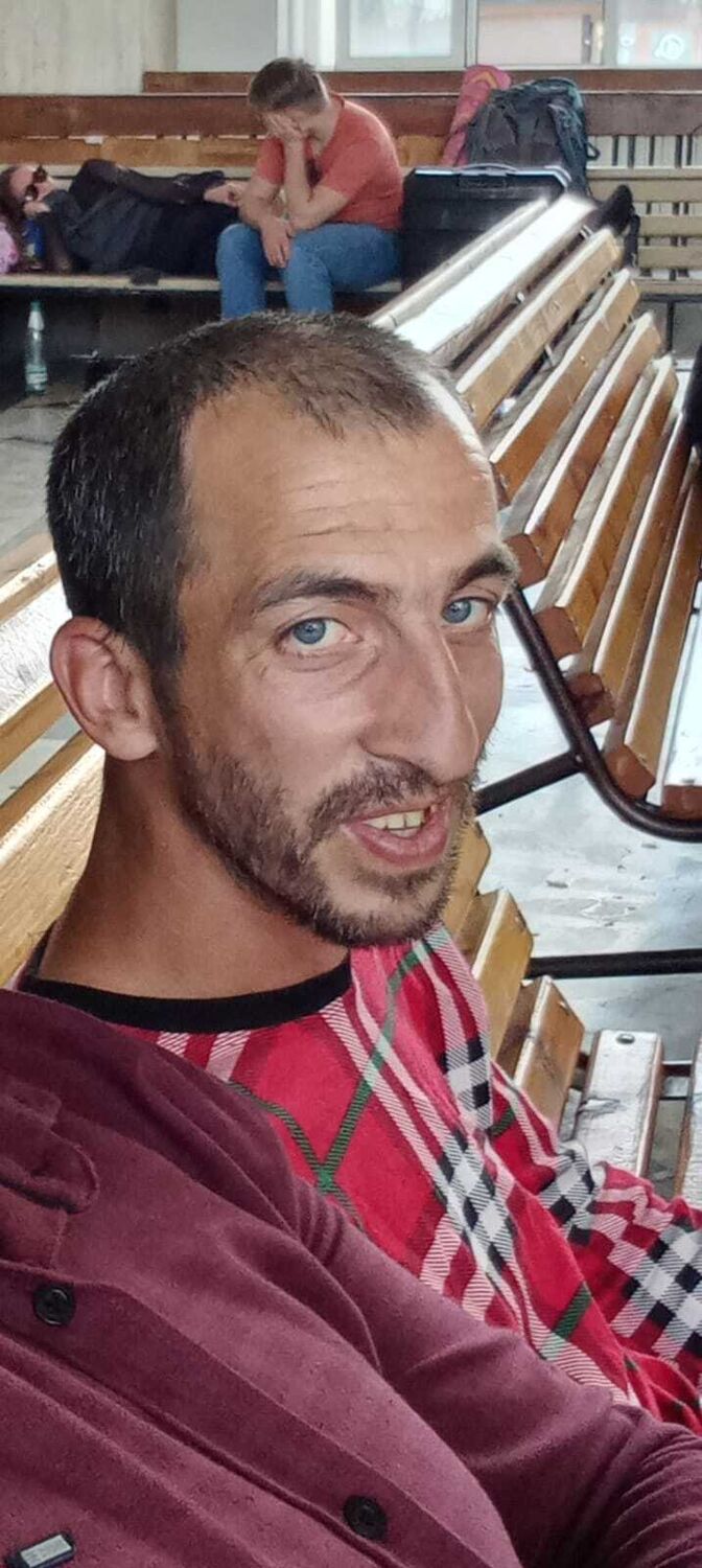  41921252  , 39 ,    