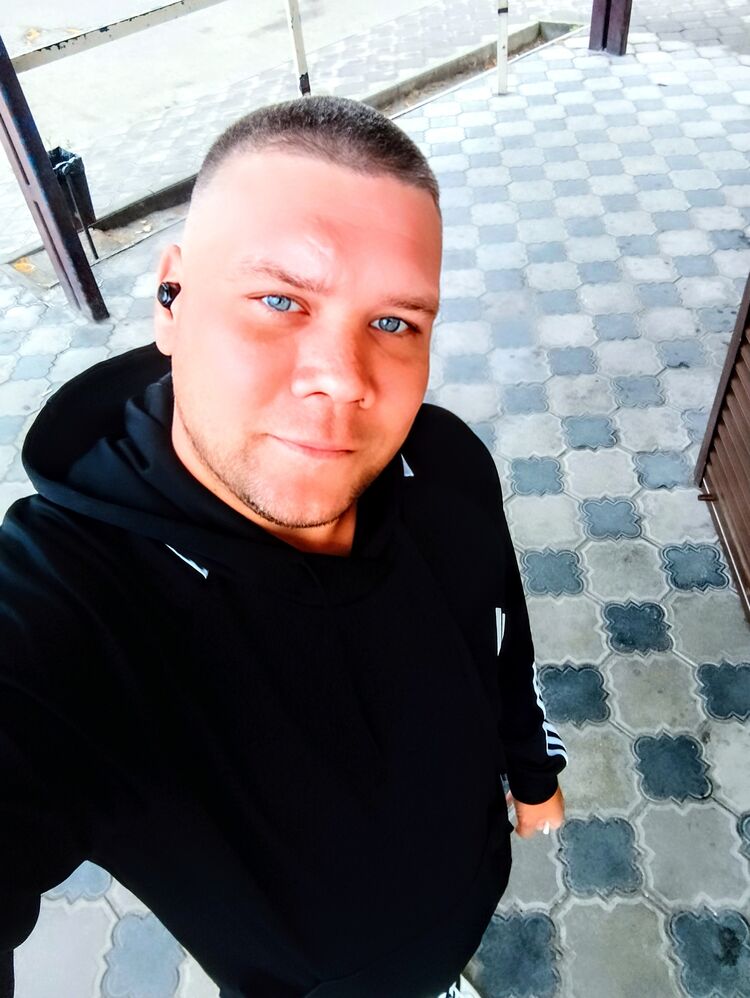  52487142  , 33 ,    