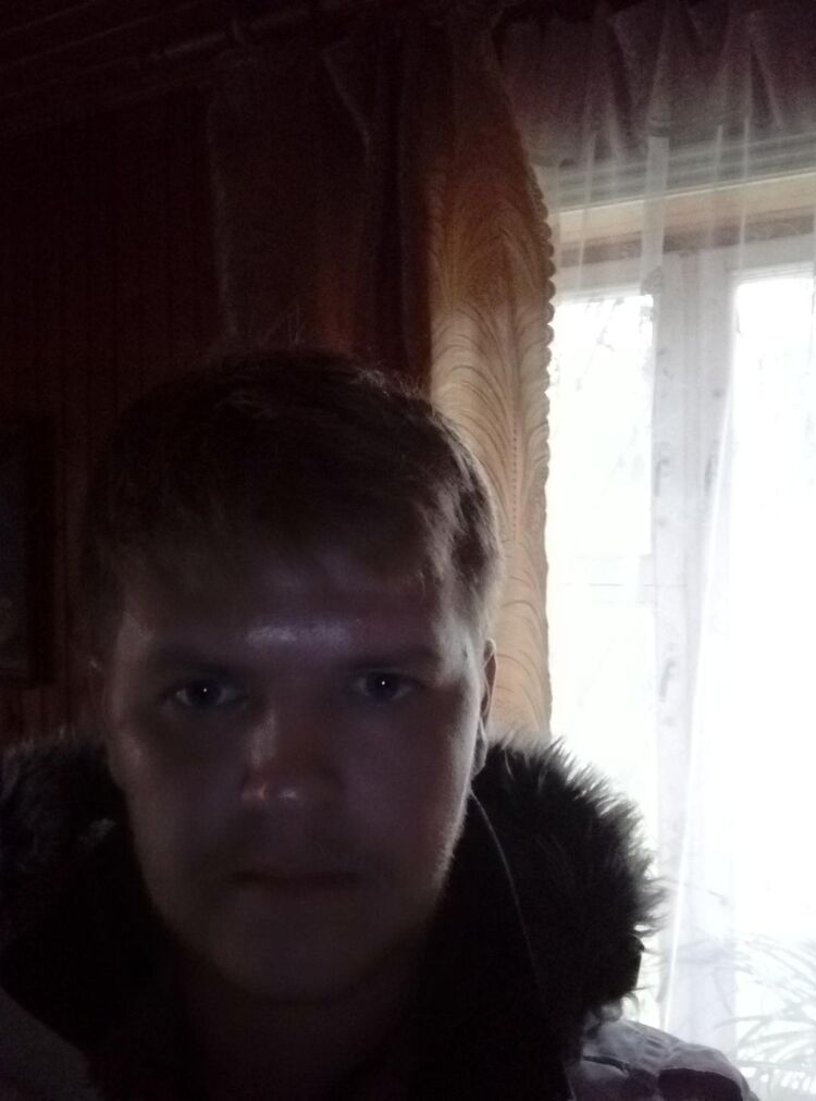  7917272  , 37 ,    