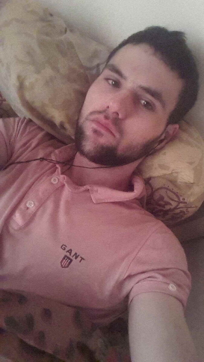  11482742  Kirill, 32 ,    