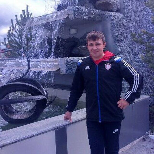  38723152  RUSLAN, 32 ,    