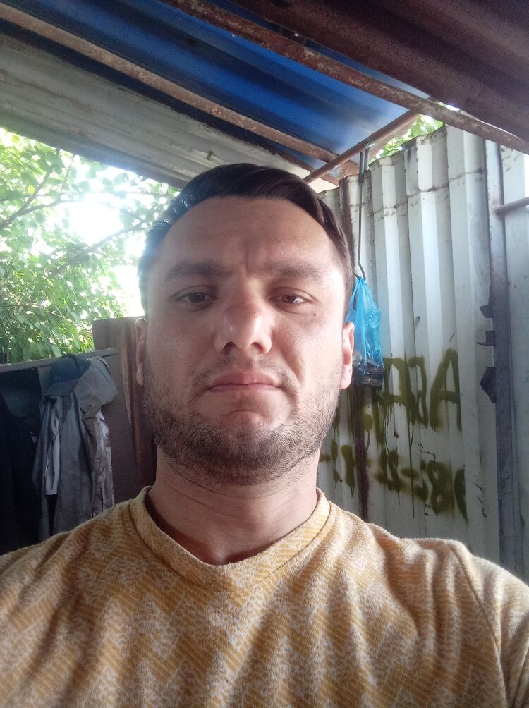  ,   Merojiddin, 26 ,     , c 