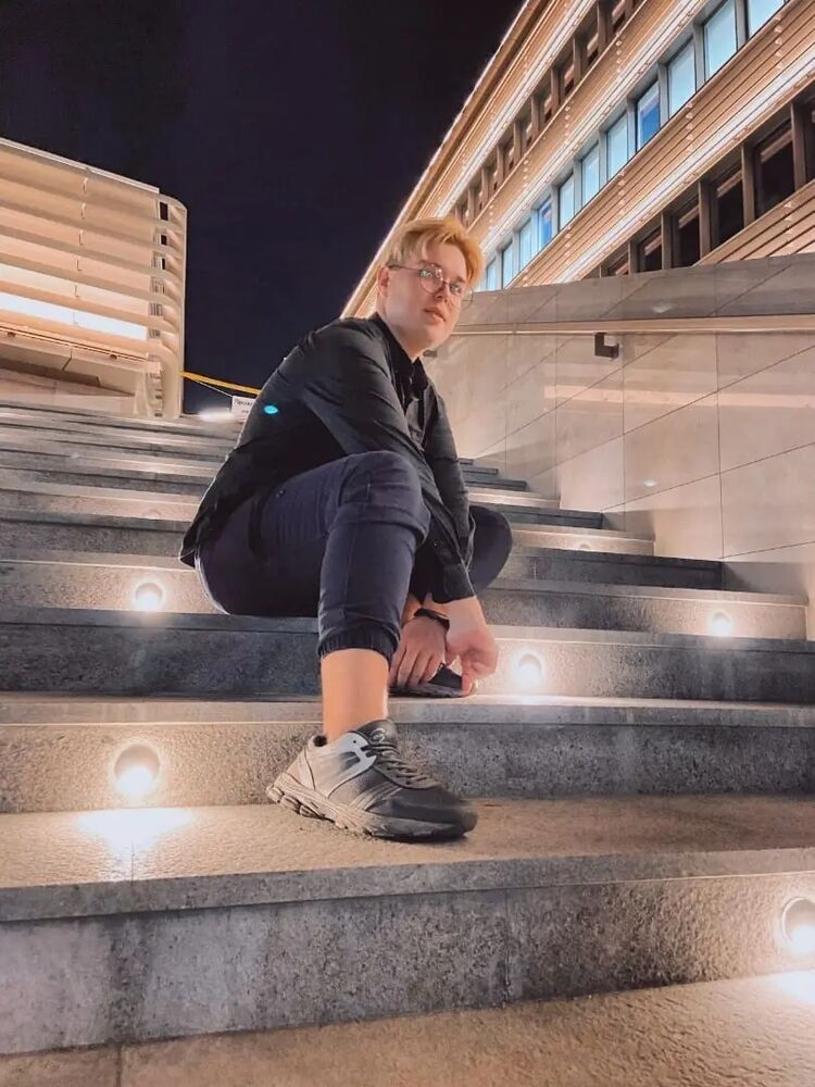  ,   Maxim, 24 ,   ,   