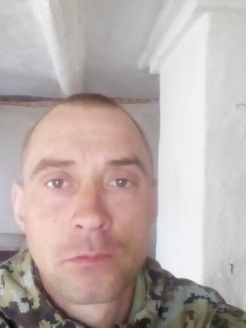  9507002  , 42 ,    