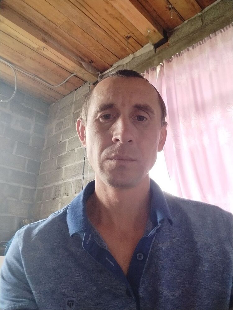  ,   Alexander, 37 ,   c , 