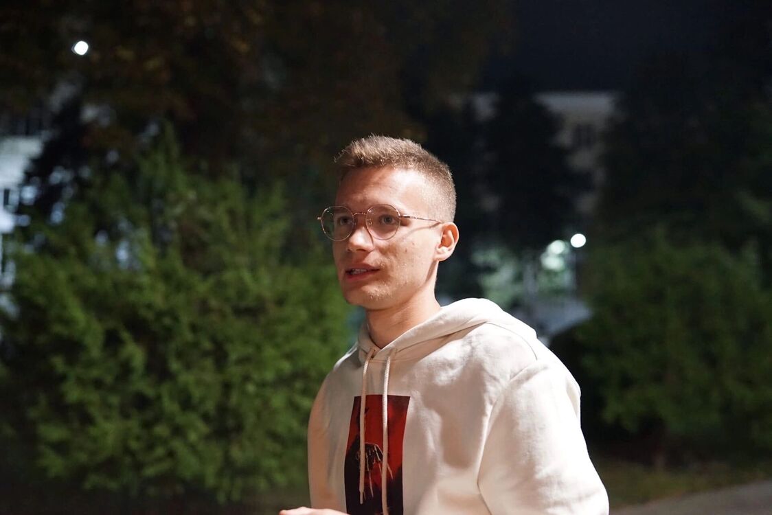  38038962  , 21 ,    --