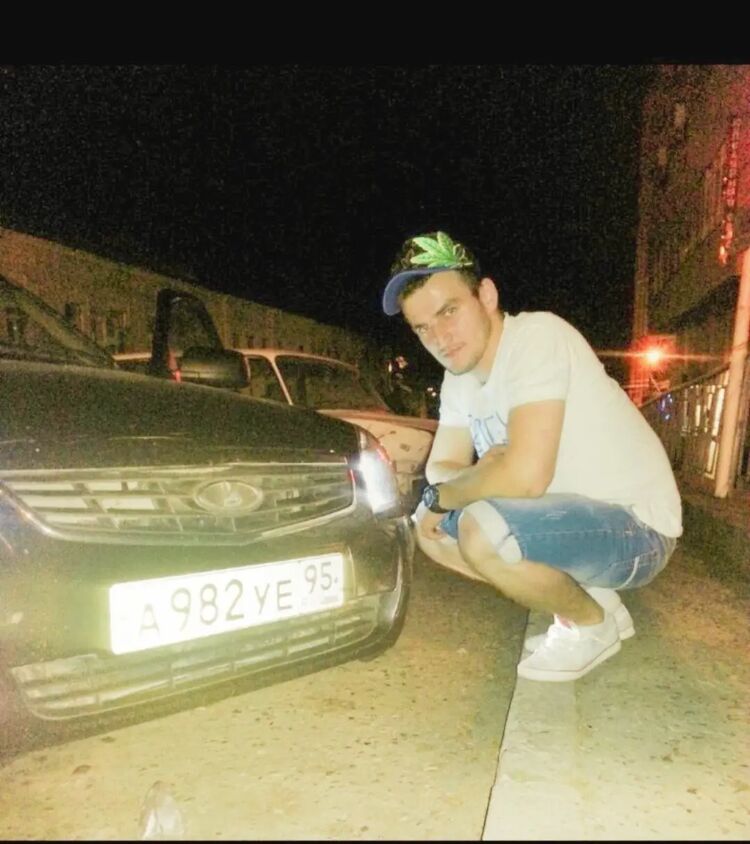  44176592  , 33 ,    