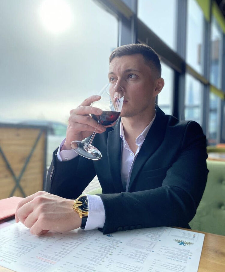 ���� 25217272 ������� ������, 33 ����, ���� ���������� � �����-����������