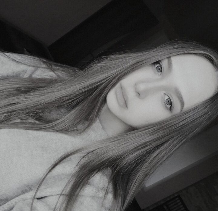  ,   Anastasia, 22 ,   ,   