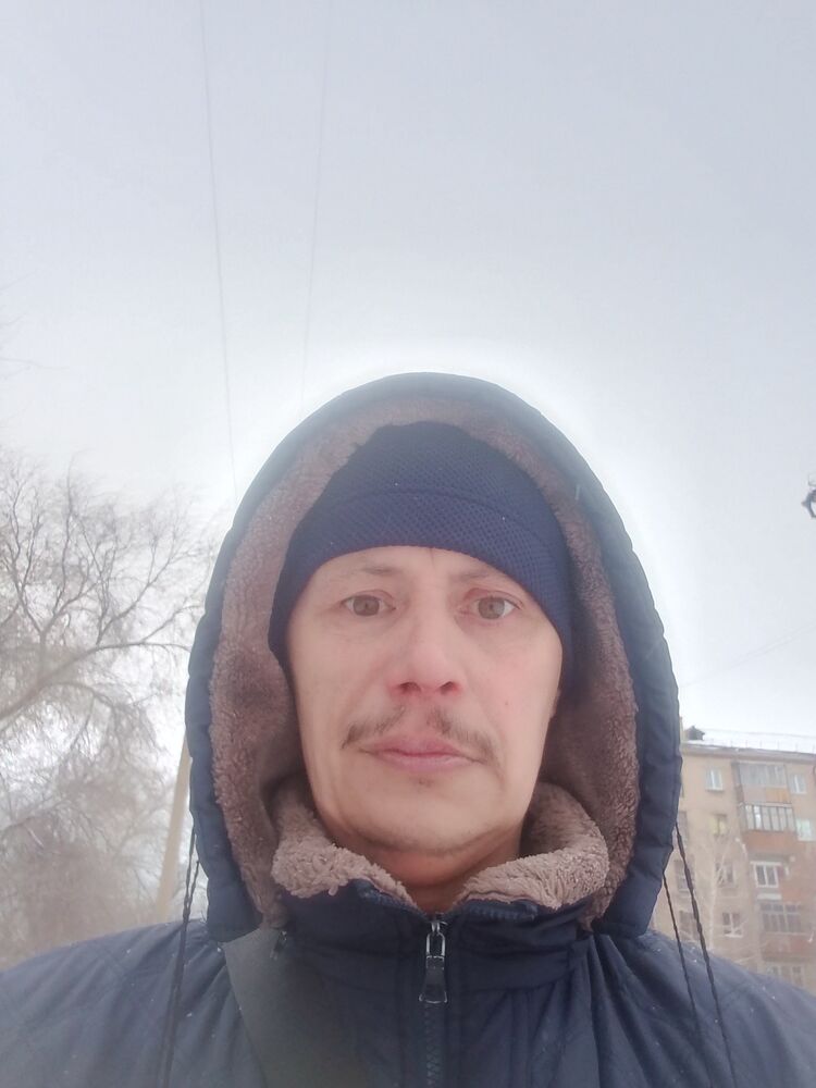  49779162  , 48 ,    