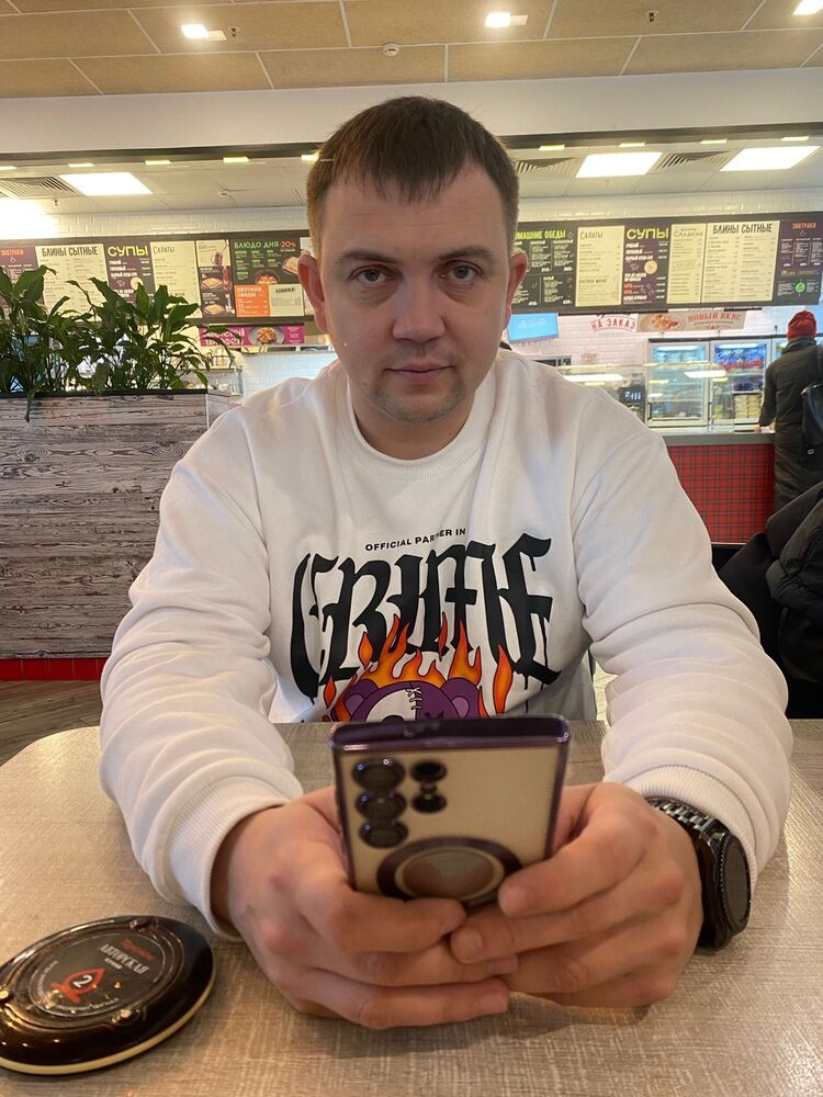  39617572  , 37 ,    -