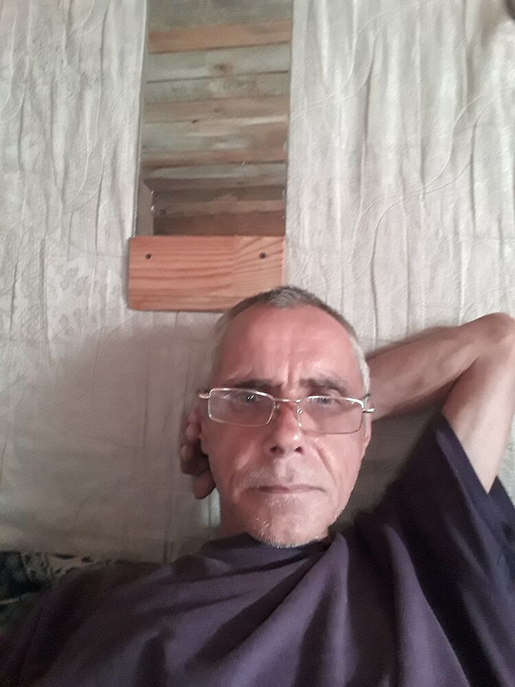  44894502  , 52 ,    