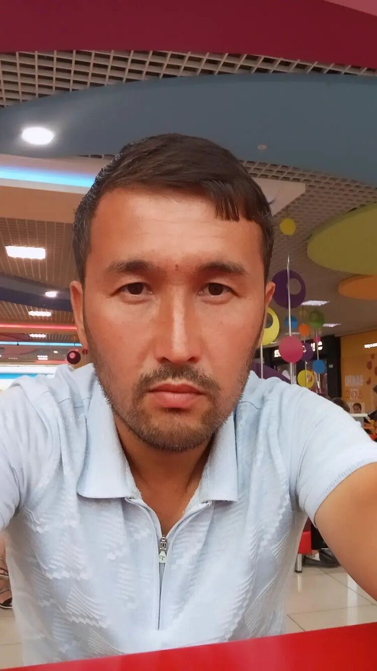  48625892  Sanjar, 32 ,    