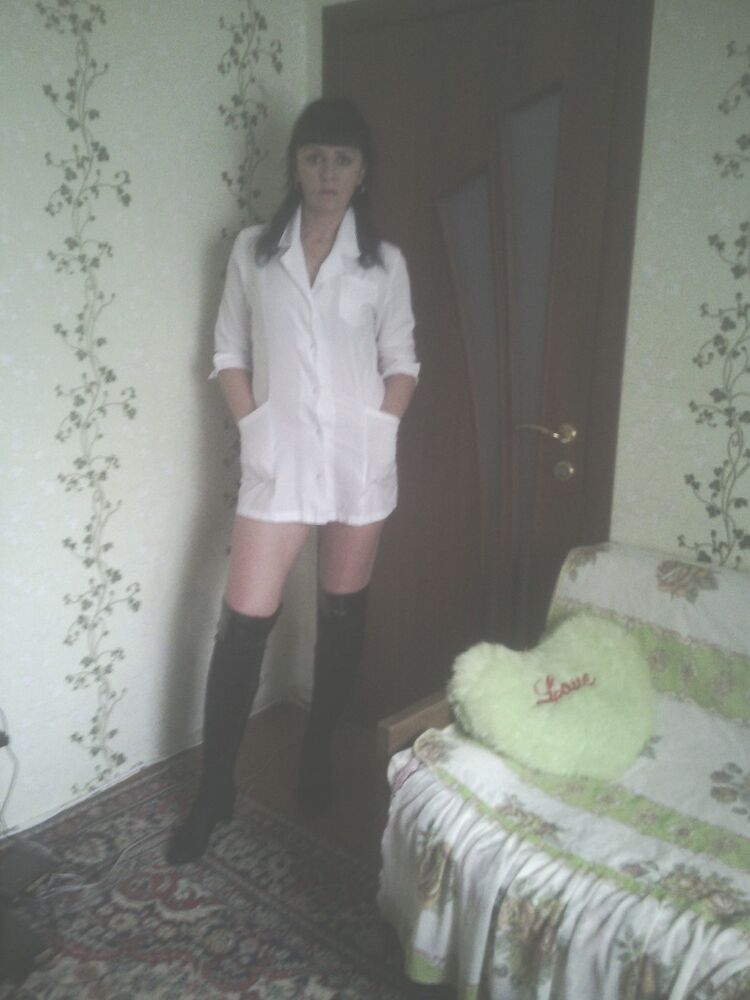  5658882  Ilona, 47 ,    
