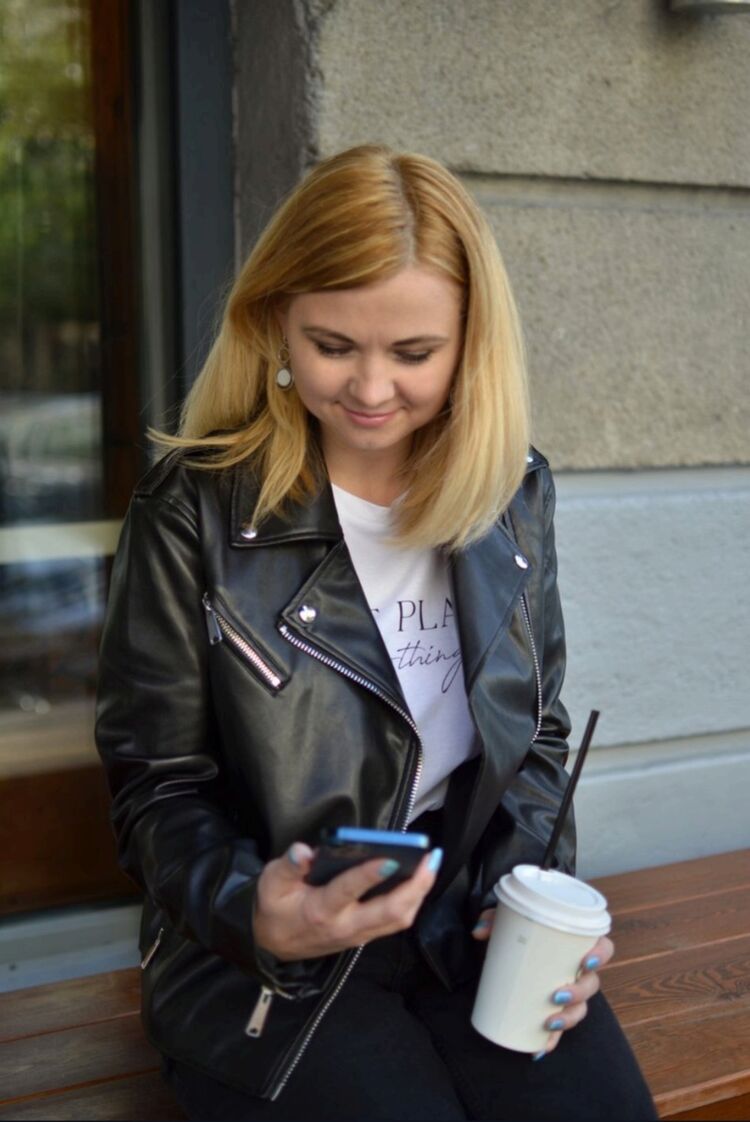  ,   , 37 ,   c 
