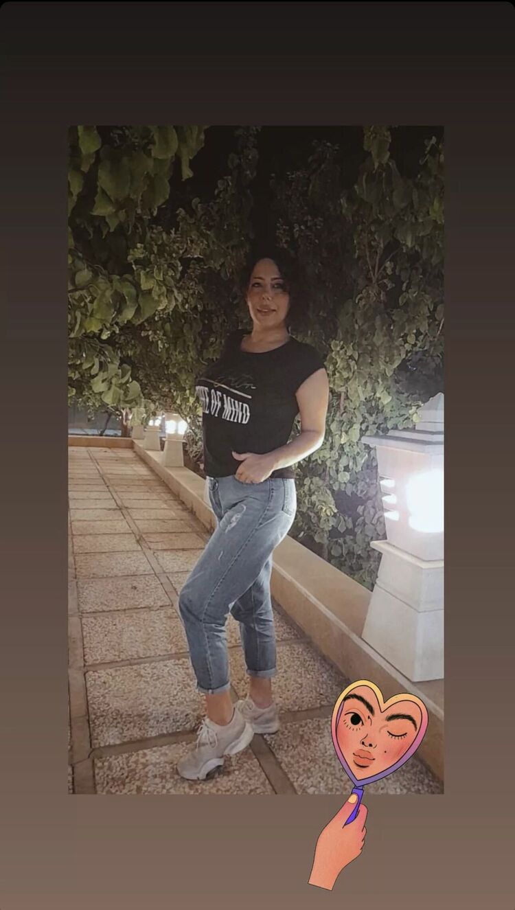  40778172  , 34 ,    