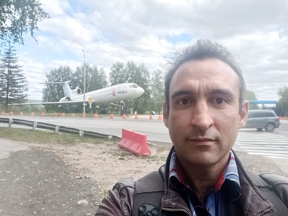  ,   Aleksei, 40 ,   ,   , c , 