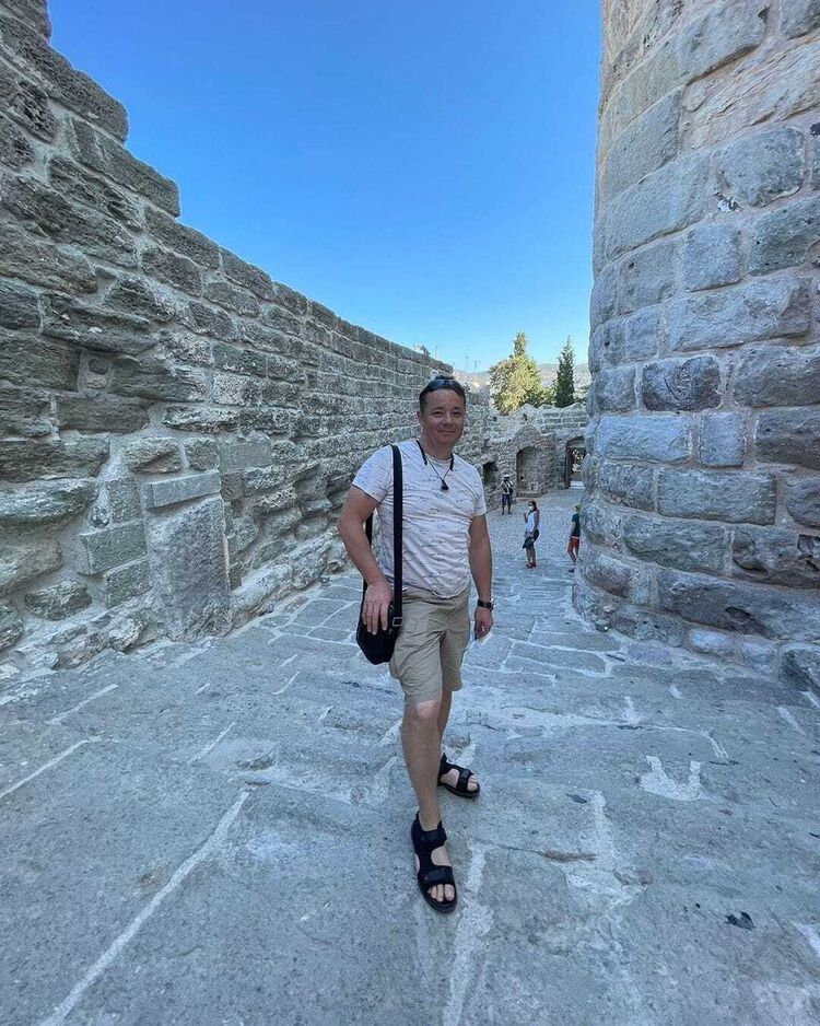  ,   Daniel, 62 ,   c 