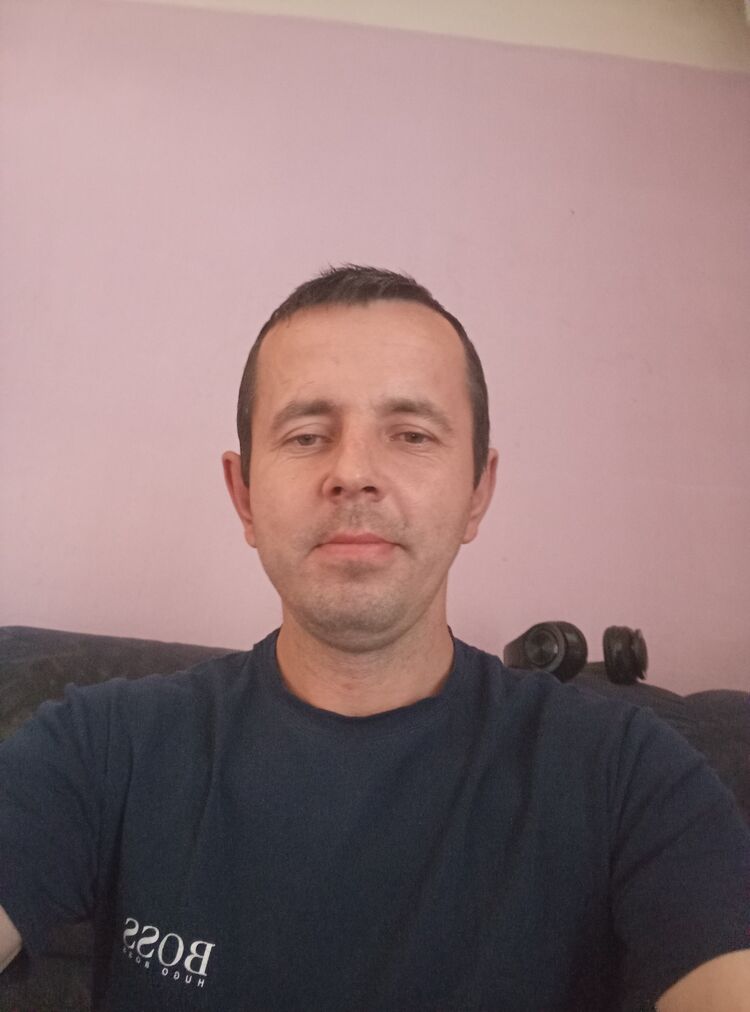  54032812  , 39 ,    