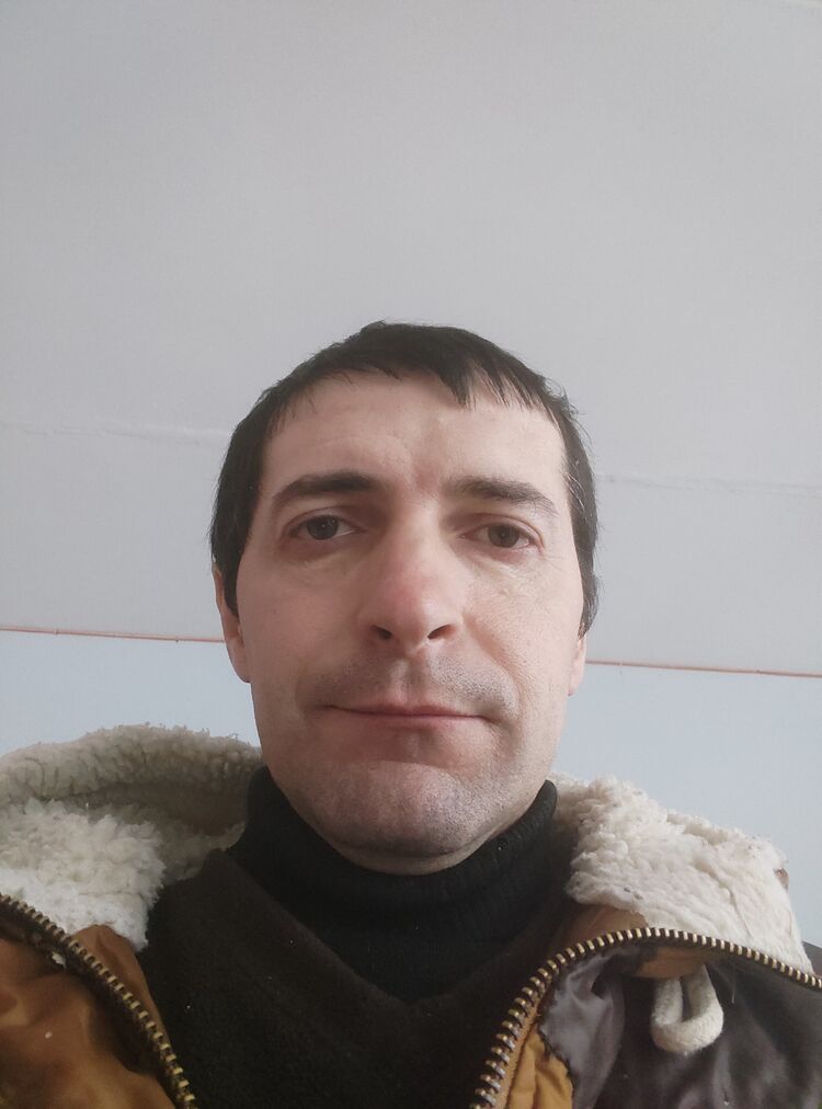  41099782  , 45 ,    