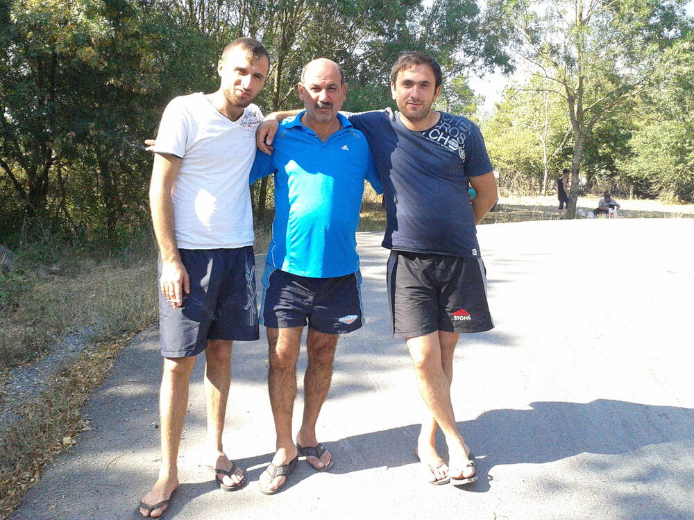  4095962  Gela, 40 ,    -