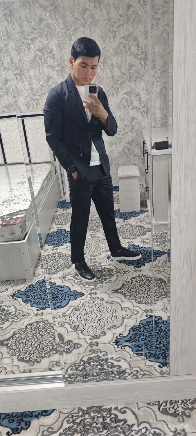  53608602  Shukurilo, 23 ,    