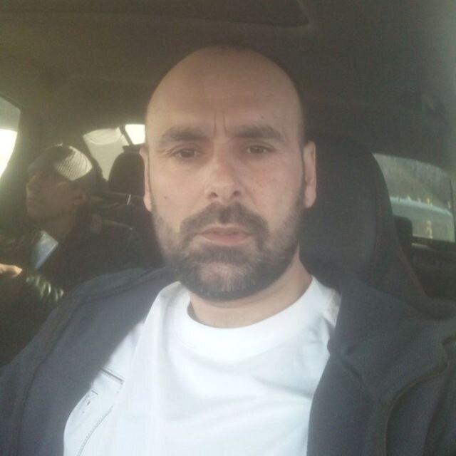  53544202  Sanan, 42 ,    