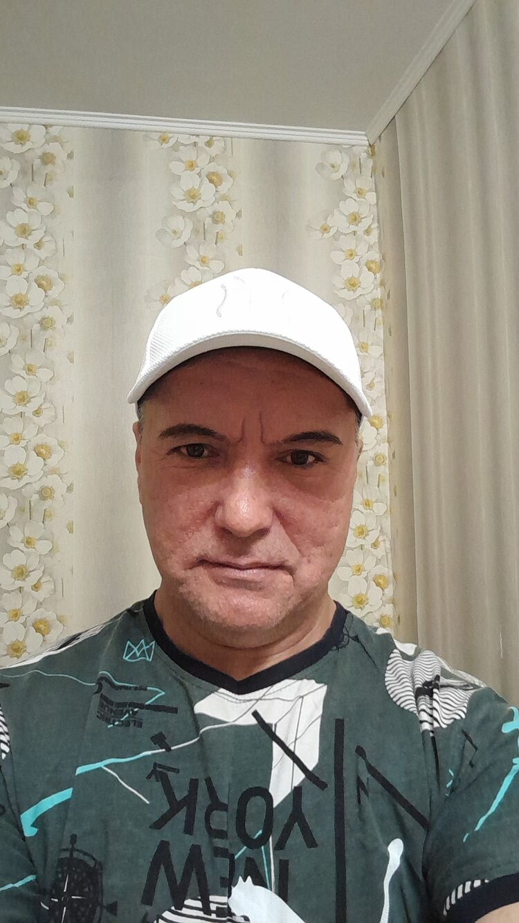  52807662  , 45 ,    