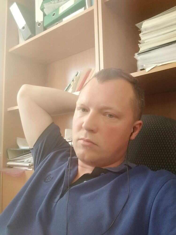  -,   , 37 ,  