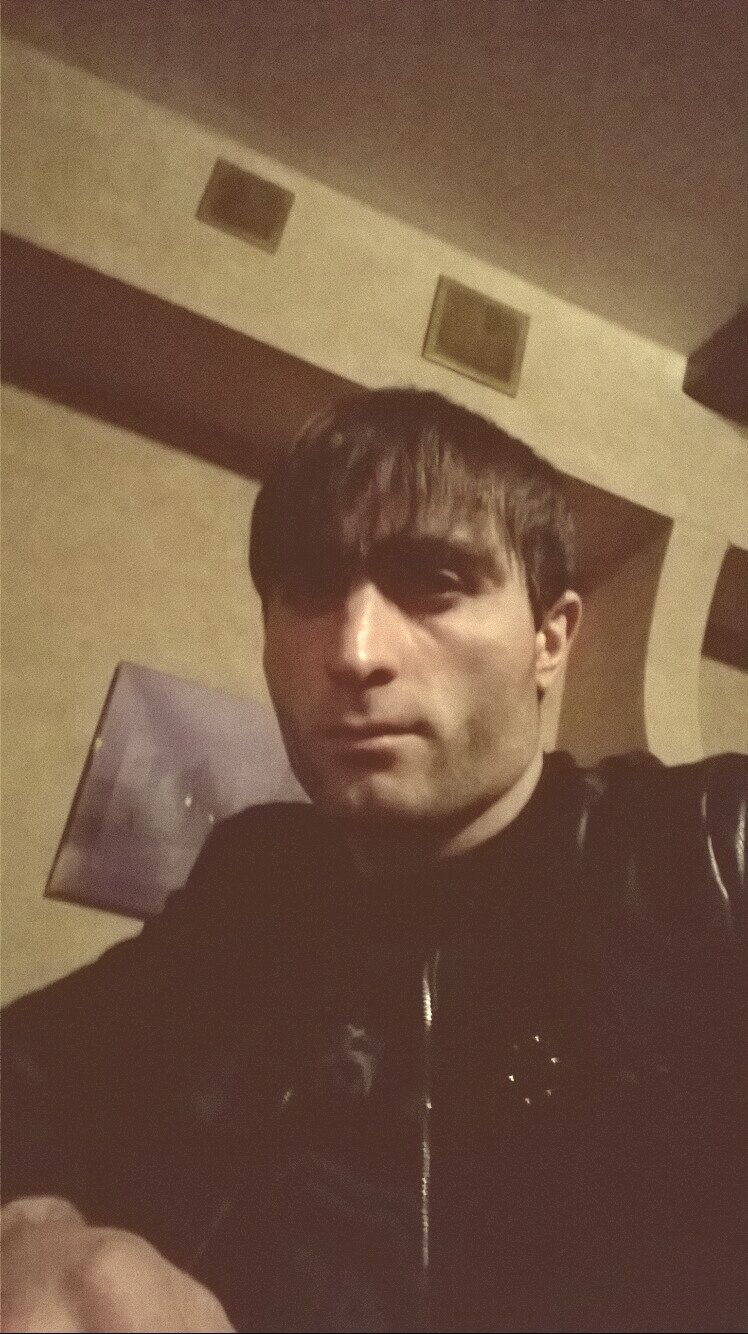 36894572  , 37 ,    