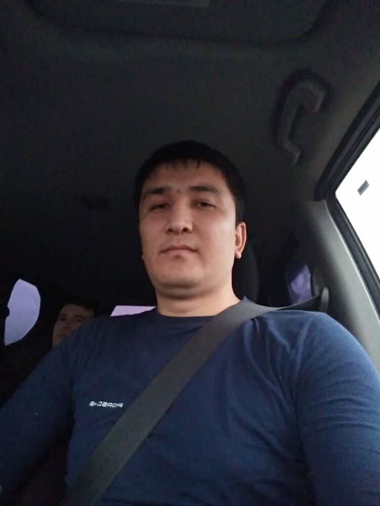  17068302  , 37 ,    