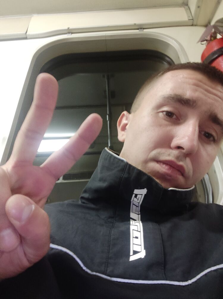  ,   Nikita, 30 ,   ,   