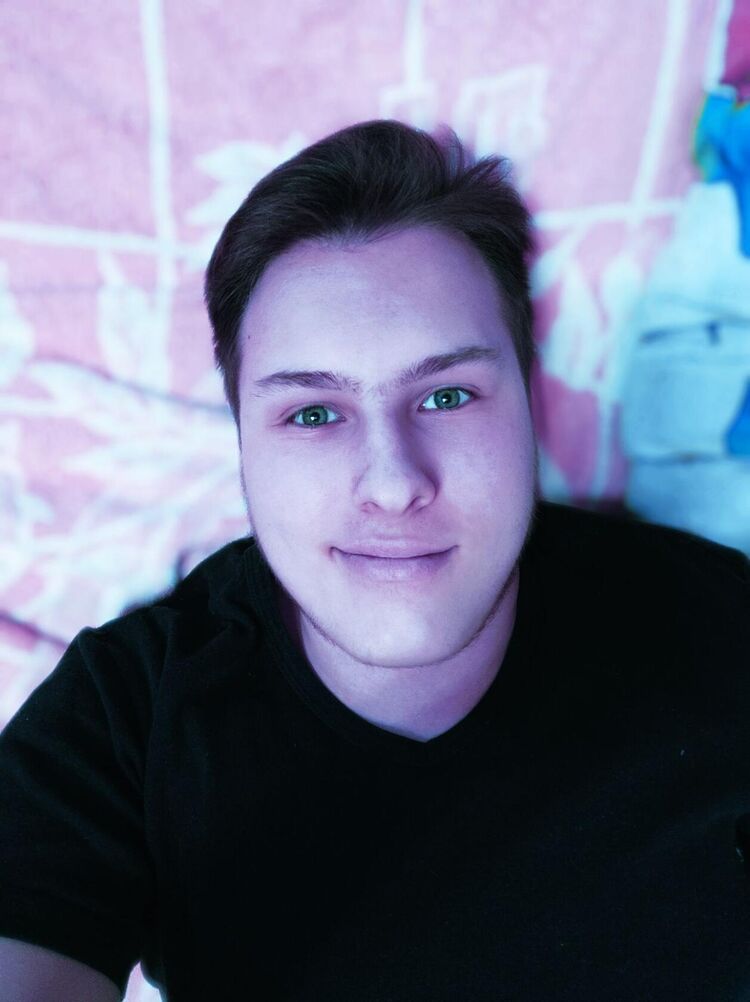  45280232  Nikita, 22 ,    